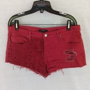 Forever 21 Women Shorts Burgundy Jean Size 30 Distressed Zipper